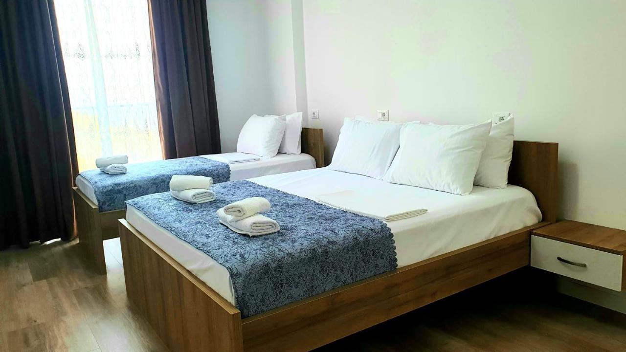 2F Saranda Apartment Buitenkant foto