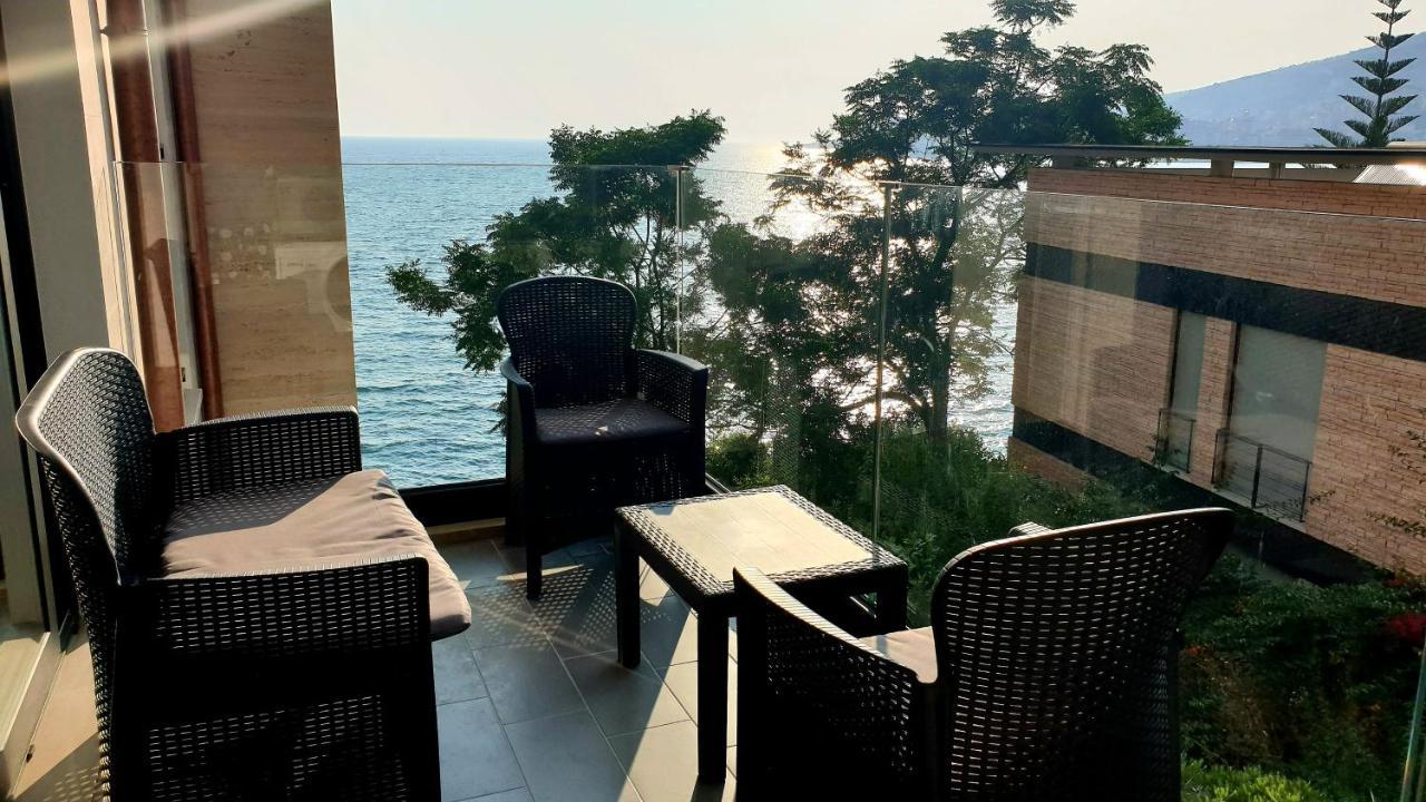 2F Saranda Apartment Buitenkant foto