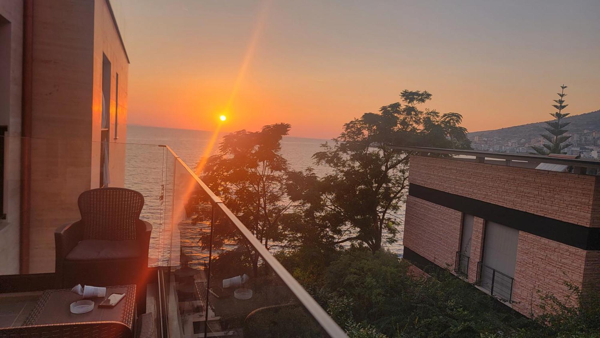 2F Saranda Apartment Buitenkant foto