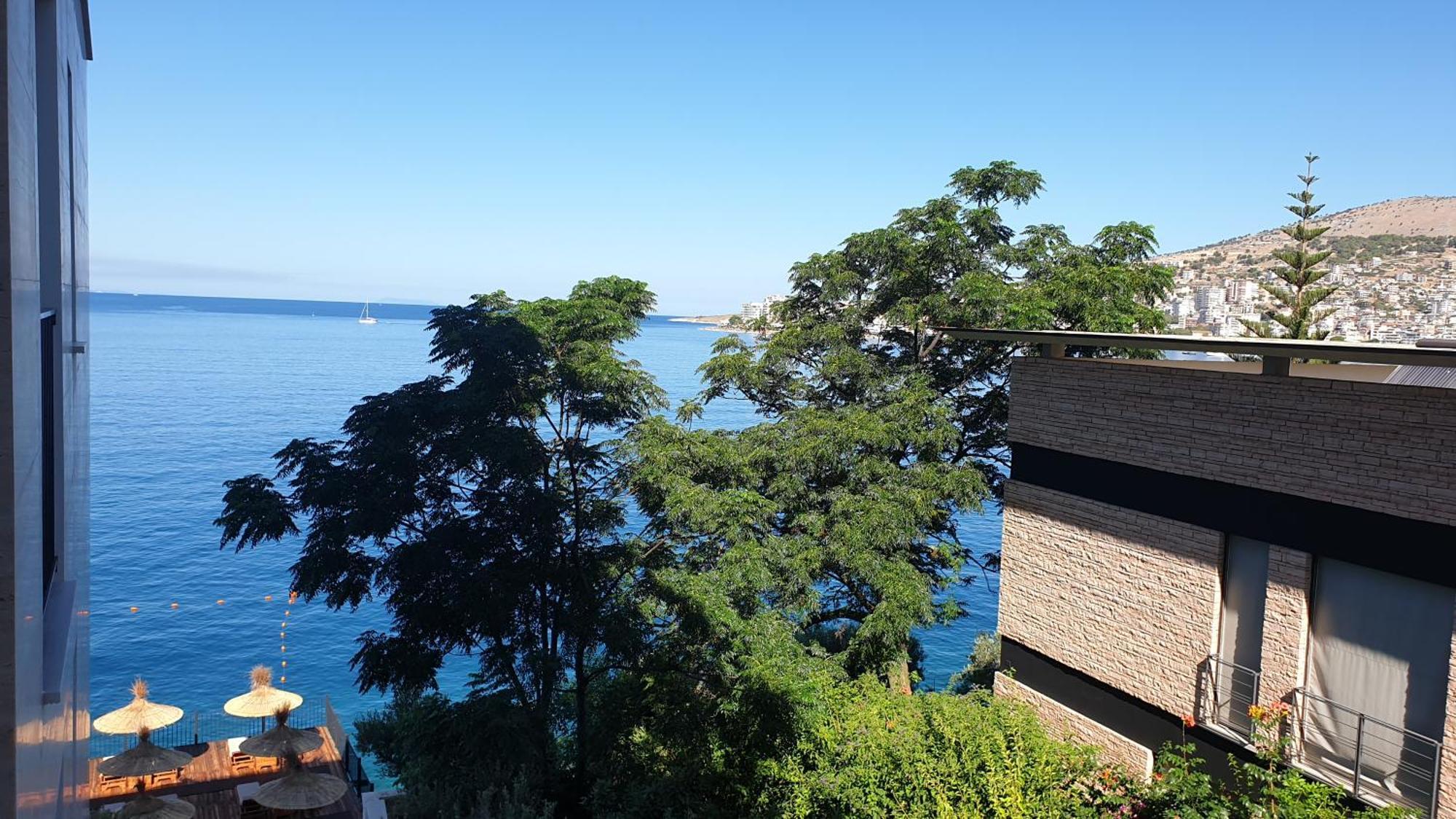 2F Saranda Apartment Buitenkant foto