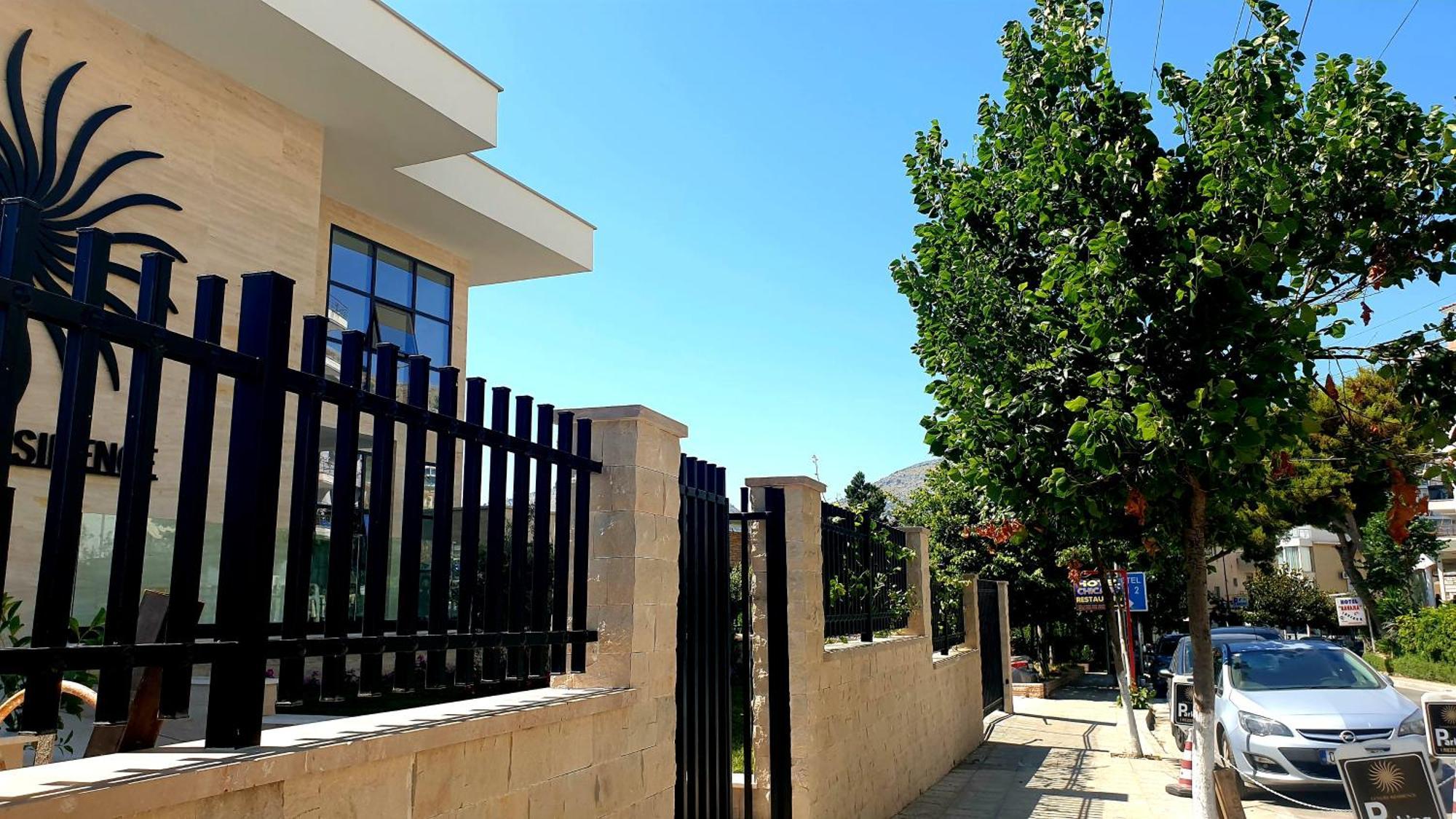 2F Saranda Apartment Buitenkant foto