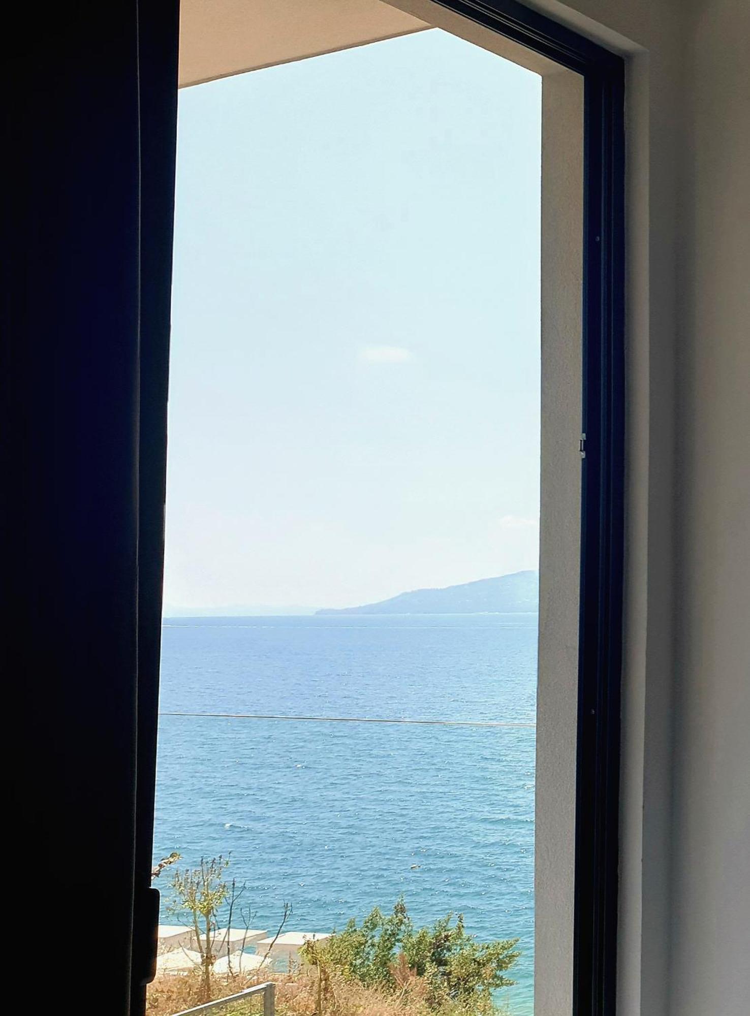 2F Saranda Apartment Buitenkant foto